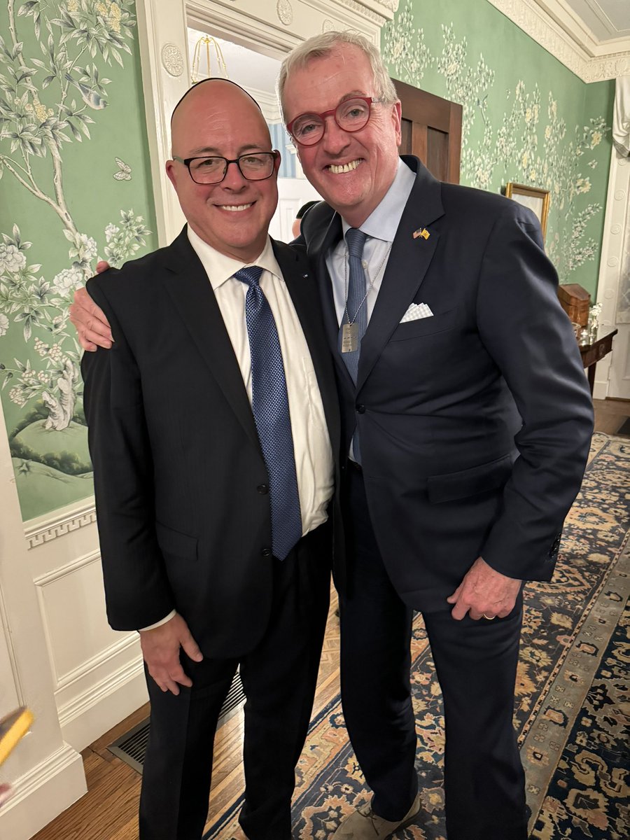 It was such a pleasure and honor to be a guest of @GovMurphy and @FirstLadyNJ for this special evening and to hear @GovMurphy express his continued strong support for our community.