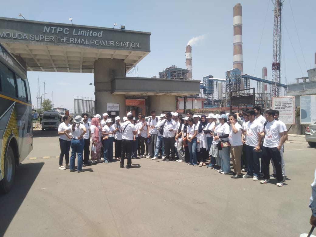 Knowledge is a tool that can shape the future! #YuvaSangam4 J&K participants learnt about the operations of the Mouda Super Thermal Power Project of NTPC in Mouda, Maharashtra, gaining invaluable insights that could spark innovations and solutions for a sustainable future!