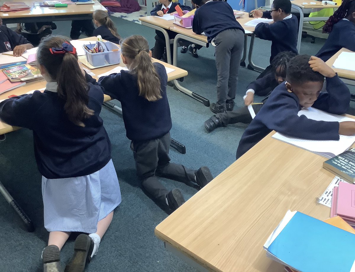 CE School of the Resurrection tweet media