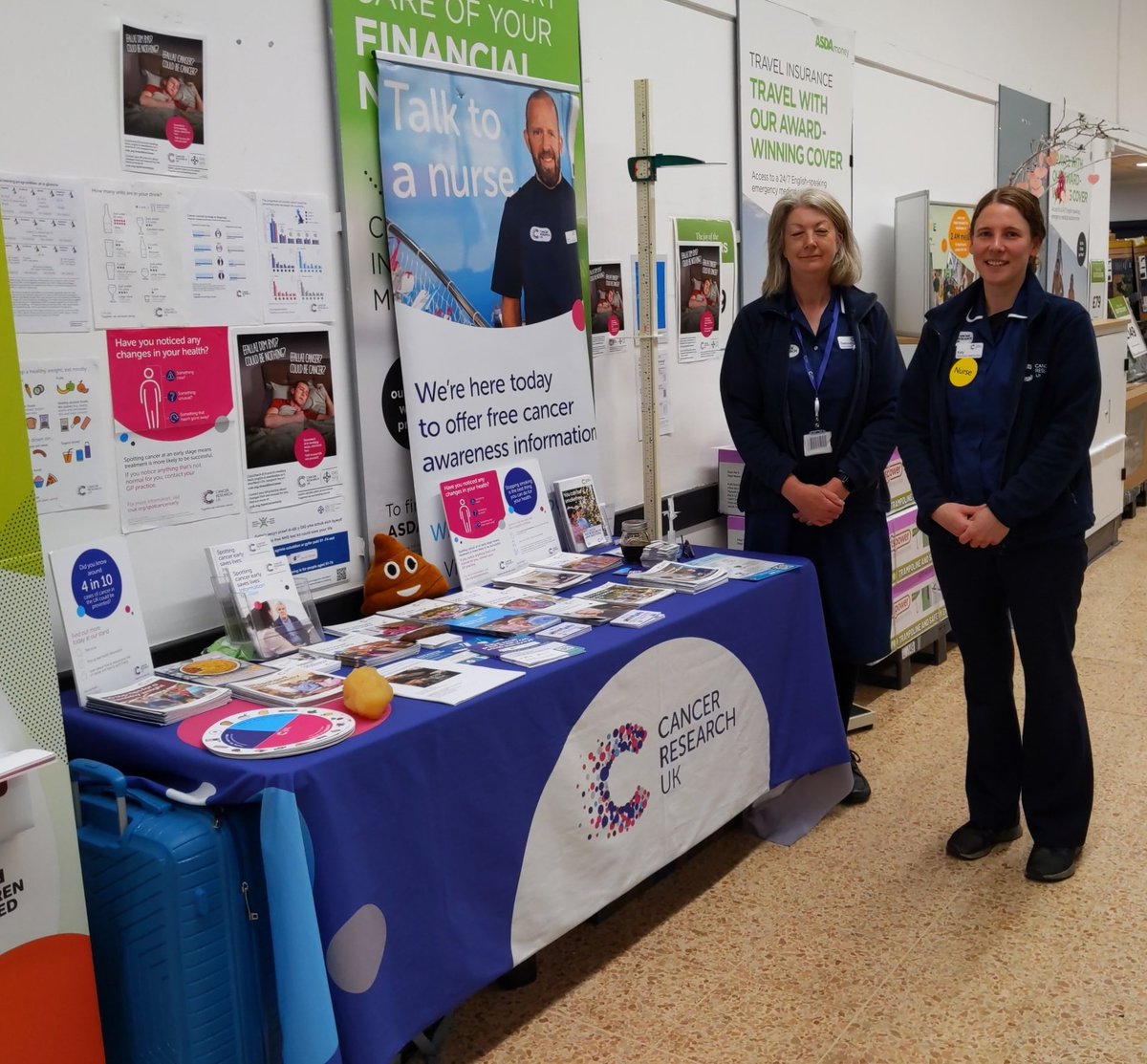 We have nurses supporting the @CR_UK #SpotCancerEarly campaign in Rhyl, Wales this week. If something looks or feels unusual, tell your doctor ❤️ Find us in Rhyl Asda until 4pm today to chat to a nurse, get a free BMI and pick up free health info!😊 @CRUKCymru @HelpMeQuitWales