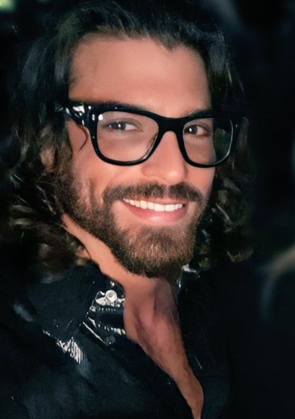 I vote for #CanYaman from Turkey for the most beautiful face of 2024 @tccandler #100face2024 #TCCandler #100mostbeautifulfaces2024 #100faces2024canyaman maravilhoso