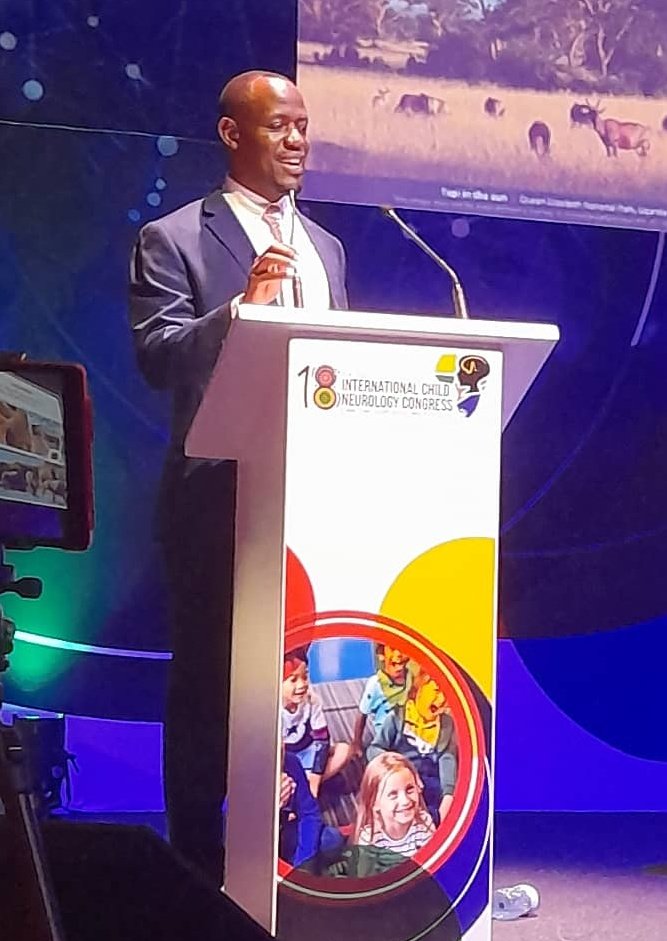 Warm congratulations to Dr. Robert Kabuye Ssebunya of @NsambyaHospital on winning the prestigious 2024 International Child Neurology Association (ICNA) Shiela Wallace Award. Your dedication to excellence in healthcare is truly inspiring. Thank you for raising the MUST flag…