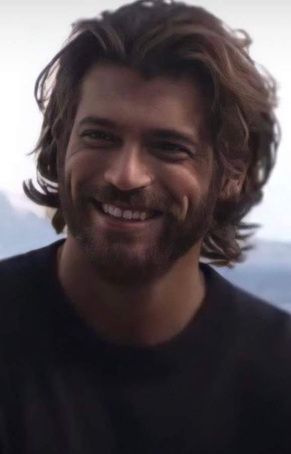 I vote for #CanYaman from Turkey for the most beautiful face of 2024 @tccandler #100face2024 #TCCandler #100mostbeautifulfaces2024 #100faces2024canyaman Iluminado