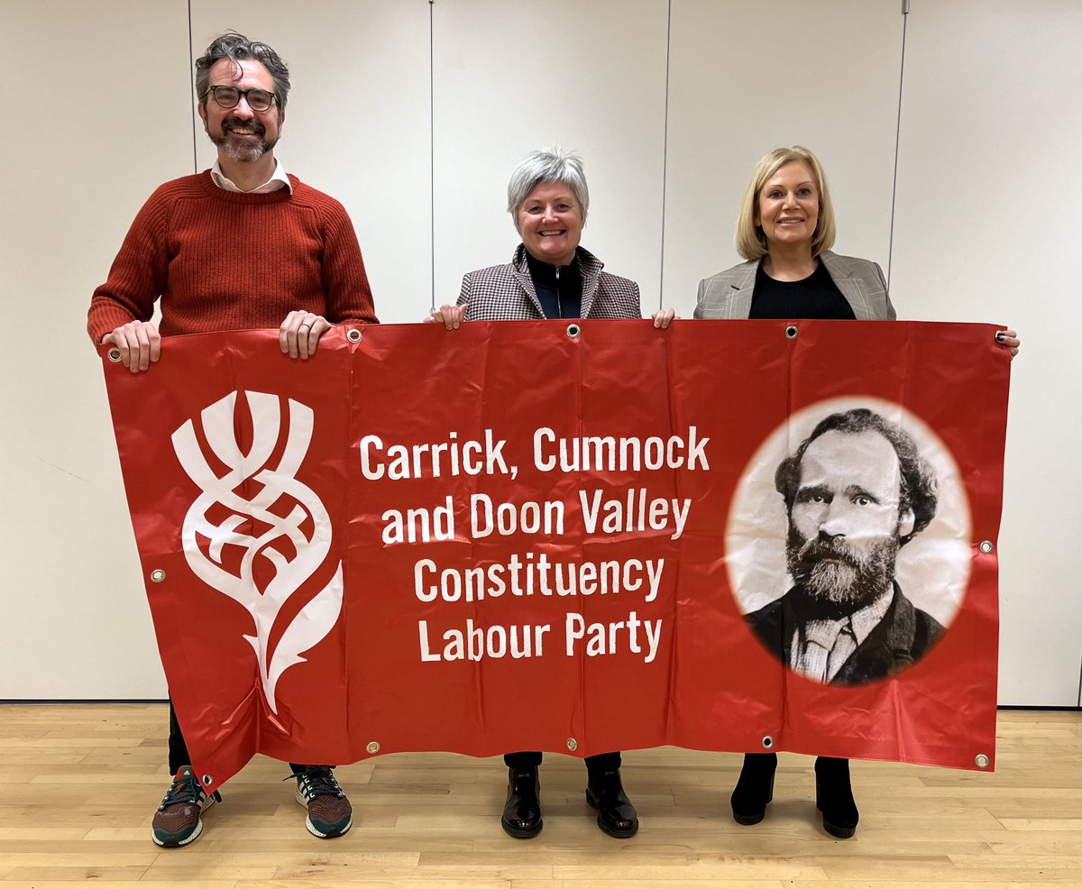 Ready when you are, Mr Sunak. Our @CCDVLabour candidates are ready for the General Election whenever the PM is brave enough to call it. Voters tell us regularly that they want a #GeneralElectionNow and change not continuity. #labourdoorstep #scottishlabour