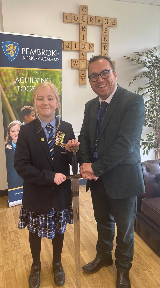 🗡️ Knighthood 🗡️

Another Year7 Pembroke Knight - All 15 badges! Well done Jocelyn.