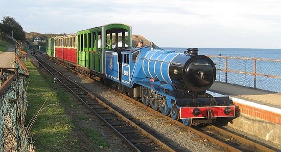 Visit Scarborough North Bay Railway for a nostalgic journey through history and stunning scenery! 🌊 where every ride is an adventure enjoyed by Family and friends alike! 🎉 #NorthBayRailway #Scarborough #Heritage 🎟️ snbr.org.uk/prices Tikets 🎟️ ivisitengland.co.uk/england-attrac…