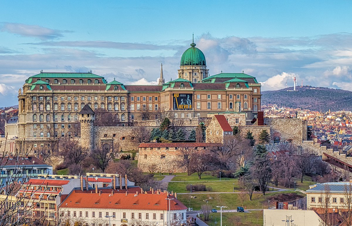 Budapest Guide tweet media