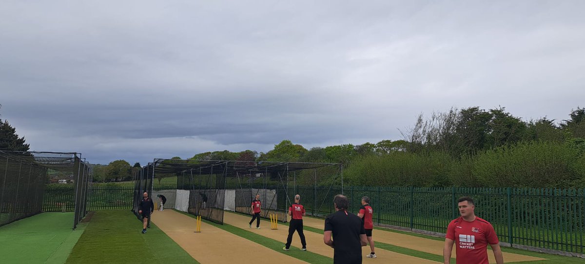 Thank you to @PontarddulaisCC for hosting our training session on the weekend. Good to see new and existing members getting involved 👏🏴󠁧󠁢󠁷󠁬󠁳󠁿🏏
