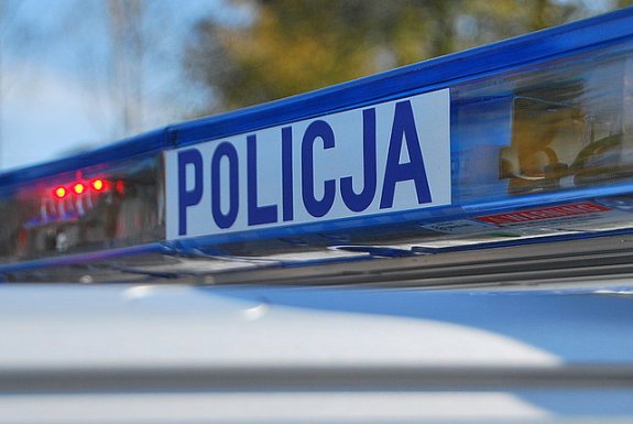 Wczoraj w m. Werchliś policjanci z #BialskaDrogówka zatrzymali do kontroli kierowcę busa, który przekroczył dopuszczalną prędkość. Nie było to jednak jedyne przewinienie.😠 Na jego koncie figurował bowiem zakaz kierowania pojazdami, a on sam był poszukiwany.🤯