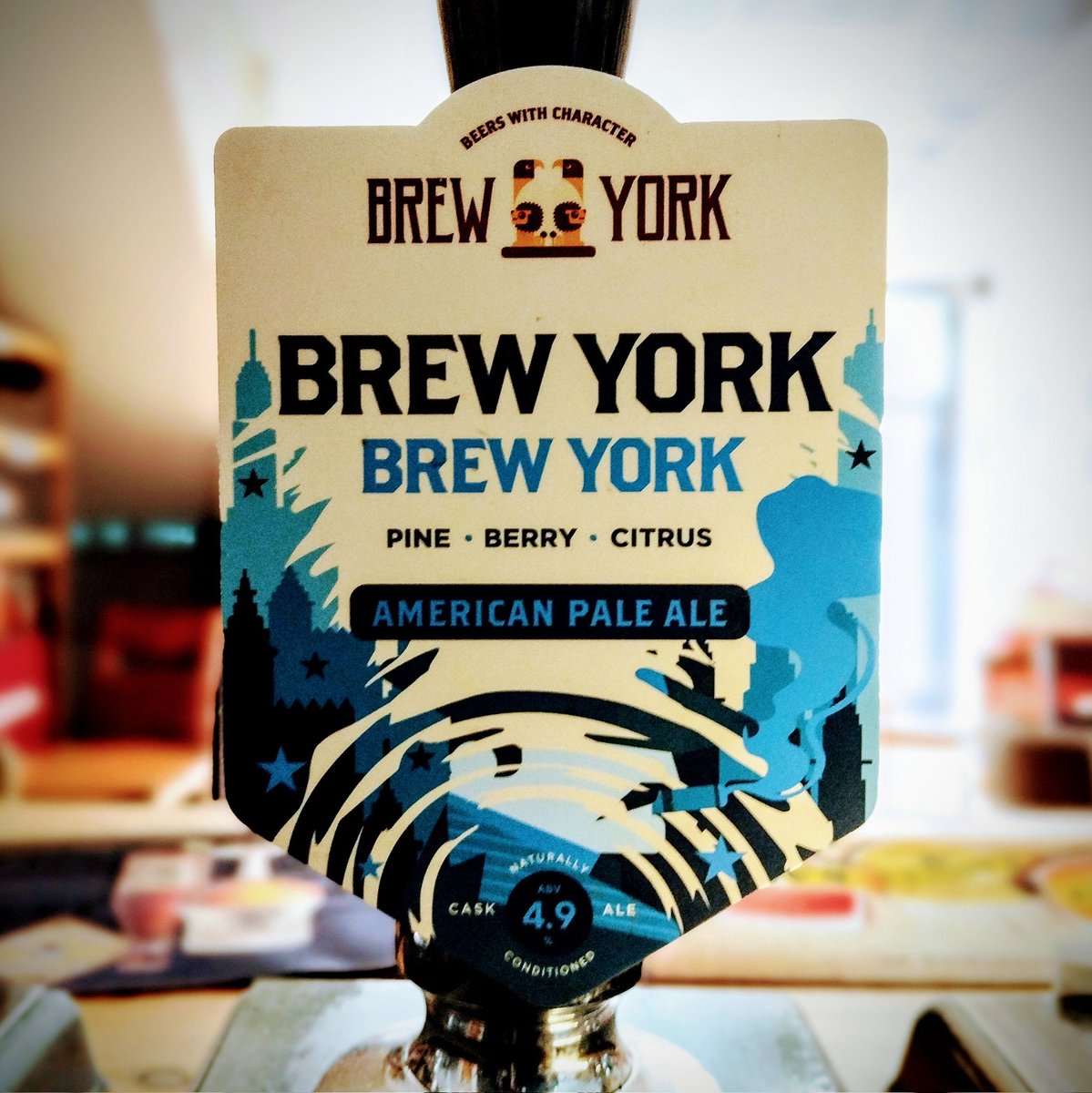 We're back! 4pm to 10pm with two fresh casks.... A hoppy, fruity APA - an overdue return for the first Brew York cask we had about 6 years ago! And a light, citrussy and thirst quenching blonde from Newtown's Wilderness Brewery. See you after work 👍 #colwynbay #alehouse #pub