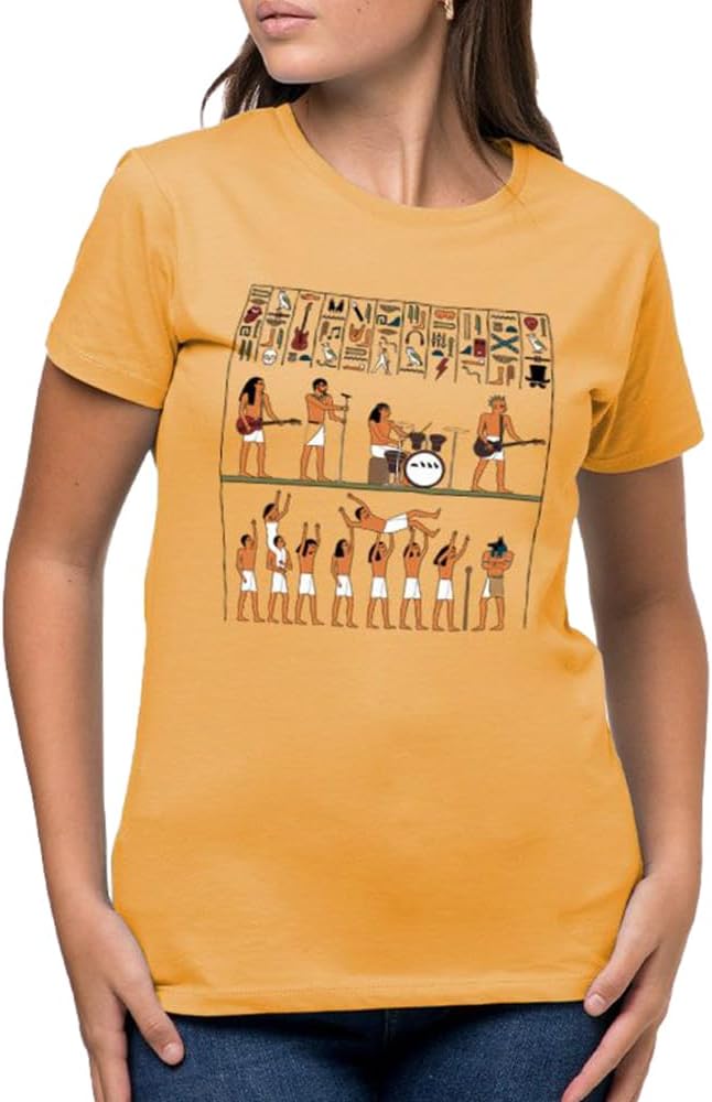 Camiseta de la banda de rock egipcia para empezar el día: amzn.to/4dtA7m1 #camiseta #regalos #ideasregalo #camisetasimpática #jeroglíficos #egipcio #egipto #antiguoegipto #rock #banda #grupo #música #concierto #festival