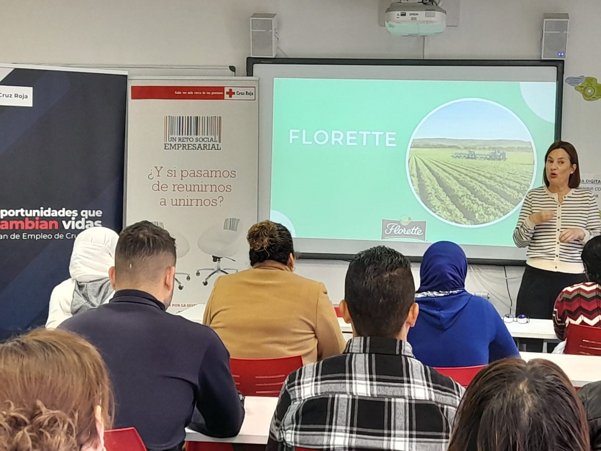 Seguimos aprendiendo. En este caso, con #Florette que comparte con el alumnado de ‘Operaciones básicas de industria y tratamiento de residuos en agroalimentaria’, orientación para un buen desempeño en el puesto de trabajo. #RetoSocialEmpresarial #PlanEmpleoCruzRoja