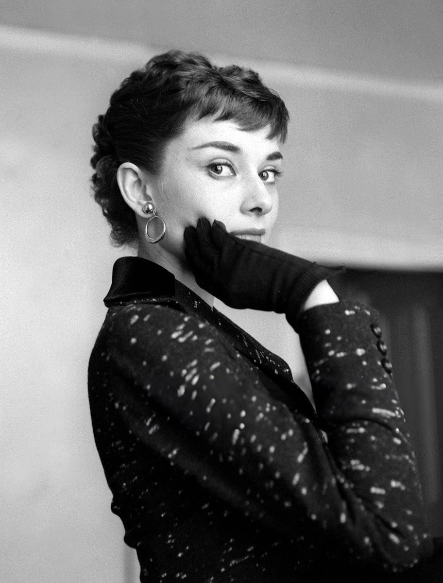Audrey Hepburn, 1954.