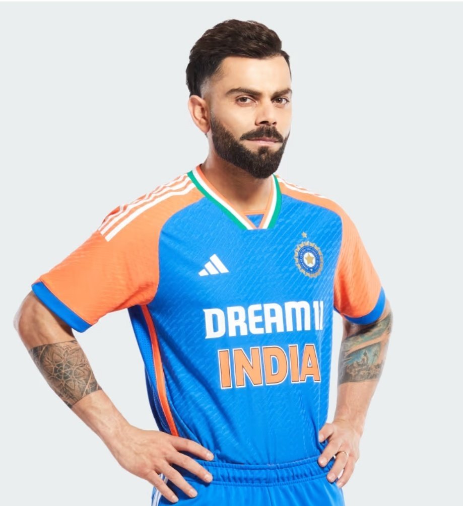 King Kholi in indiam team jersey for upcoming world cup T20 in america.
#T20WorldCup2024 #ViratKohli𓃵 #BCCI