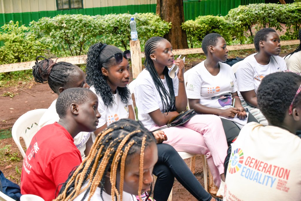 Understanding patriarchal notions early is crucial for girls to navigate and dismantle systems of oppression. Girls' rights aren't just about protection; they're about empowerment. @woman_kind @FemnetProg @wildfeministsKE @CCGD_KE @amwaafrika