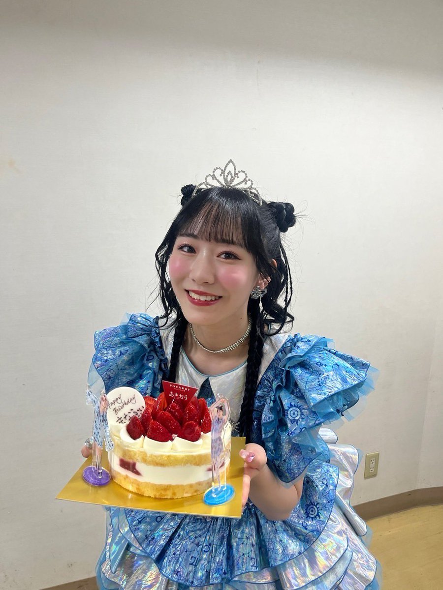 fz_blt's tweet photo. 【#週刊ふるっぱー #81 #真中まな ちゃん編】
#BLTweb で連載中の週刊ふるっぱー。先日行われた生誕祭のお話や記念すべきB.L.T.初表紙の感想、#BLTWONDERLANDLIVE のことなど盛りだくさんです！

▶️ https://t.co/44wEtu5ZSj

#ふるっぱー #FRUITSZIPPER #BLT #フルーツジッパー
@manafy_fz0422 https://t.co/xdWZvS50OK