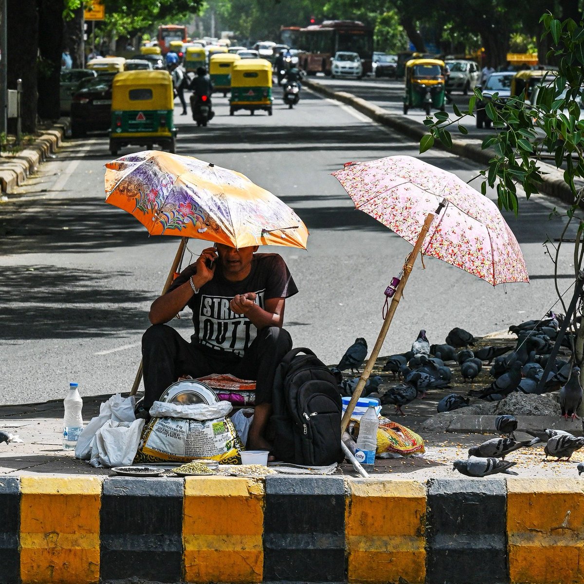 India sizzles as heatwave grips nation. Delhi hits 42°C, warnings from IMD. Stay hydrated, stay safe. 

Read more on shorts91.com/category/clima…

#Heatwave #IndiaWeather #WeatherUpdate #IMD #StayHydrated