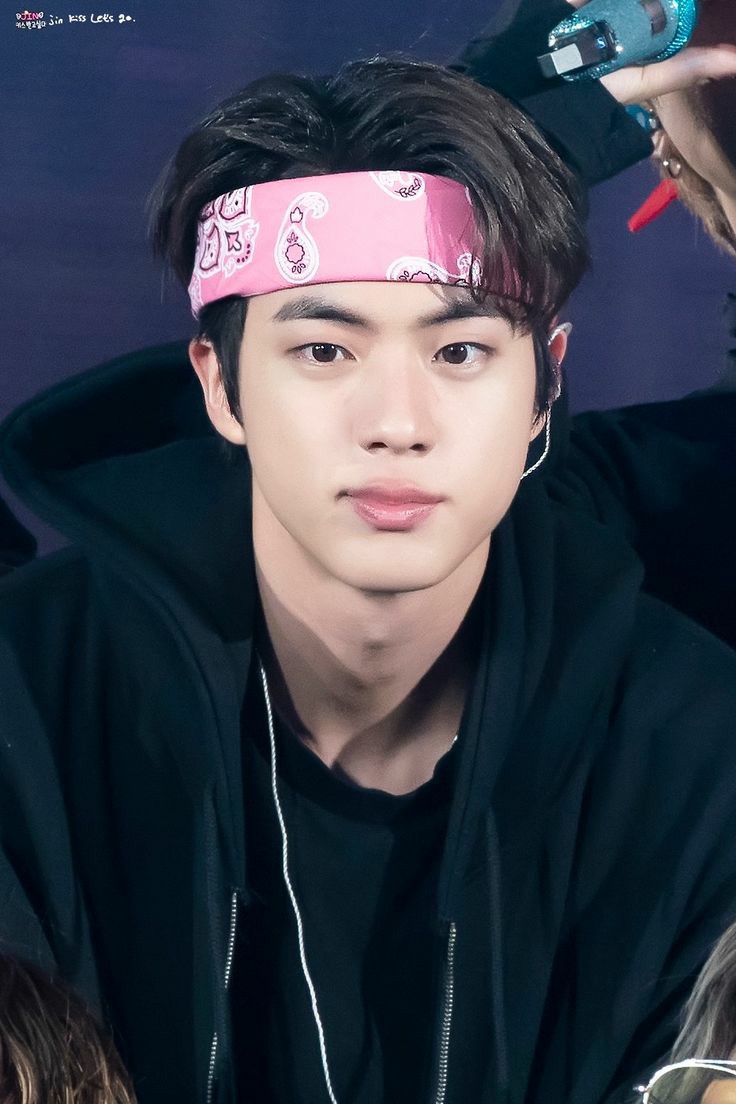 retweet and reply: THE ASTRONAUT JIN Listen to the most beautiful song #TheAstronaut and don't forget to stream #Yours_Jin and #SuperTuna_Jin by #JIN @BTS_twt