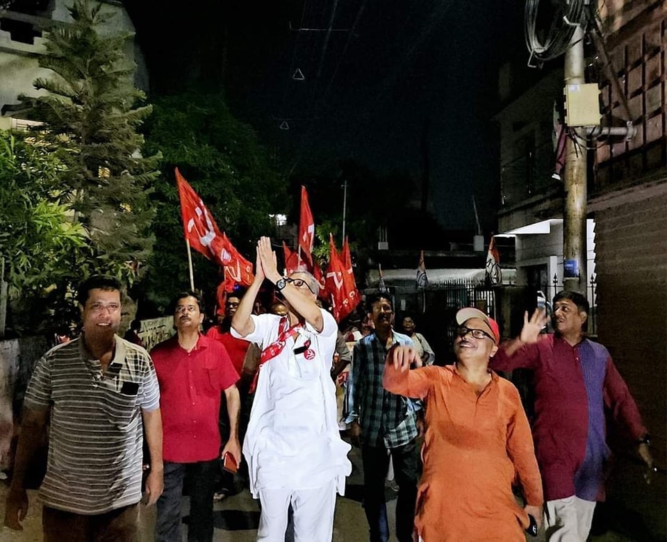 West Bengal's Left Front has put forward Tanmoy Bhattacharya, the CPI(M) candidate, who is actively engaging in door-to-door campaign efforts for the imminent Baranagar assembly by-election. Here are some snapshots of Comrade Bhattacharya canvassing in ward number 18 of…