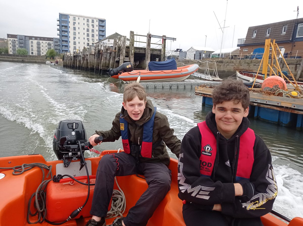 TS Trinity SCC (@trinityscc) on Twitter photo We're back on the water! Great start to the season with lots of happy faces.
Looking forward to helping our young people build boating skills and confidence! <a href="/ForthCorinthian/">Forth Corinthian YC</a> <a href="/RoyalForthYC/">RoyalForth YachtClub</a> <a href="/VolunteerEdi/">Volunteer Edinburgh</a> #boating We're back on the water! Great start to the season with lots of happy faces.
Looking forward to helping our young people build boating skills and confidence! <a href="/ForthCorinthian/">Forth Corinthian YC</a> <a href="/RoyalForthYC/">RoyalForth YachtClub</a> <a href="/VolunteerEdi/">Volunteer Edinburgh</a> #boating
