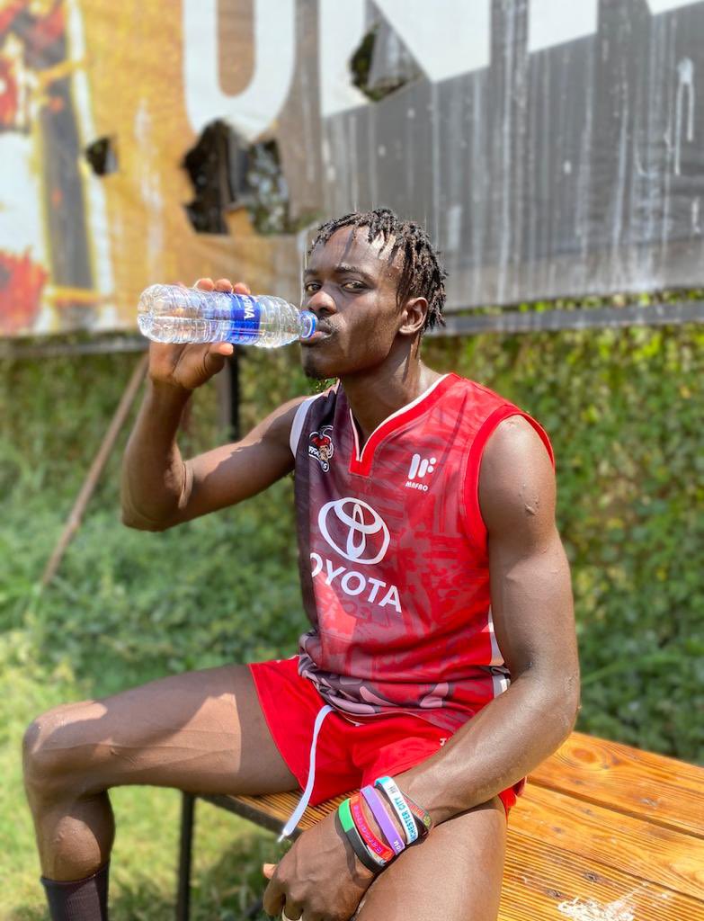 Rise and shine☀️, rejuvenate with the perfect refreshment of Aquafina after your morning training session. #enricheddrinkingwater #fromthemakersofpepsi