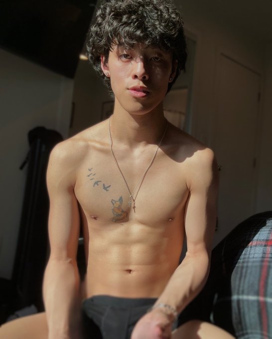 Kissed the sun now I wanna kiss u 😘 https://t.co/DQIqw7BYhT<a href="/tag/blowie"class="tags"><span>#blowie</span></a><a href="/tag/blower"class="tags"><span>#blower</span></a>