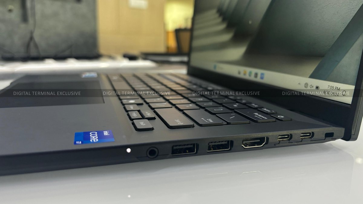 Exclusive Preview: ASUS Launches ExpertBook B3404 and B3406CVA in India

The ASUS ExpertBook B3 series is renowned for its reliability and configurability, making it a preferred choice for businesses...

Read More👉digitalterminal.in/launchpad/excl…

#ASUS #CommercialPC #BusinessPC
