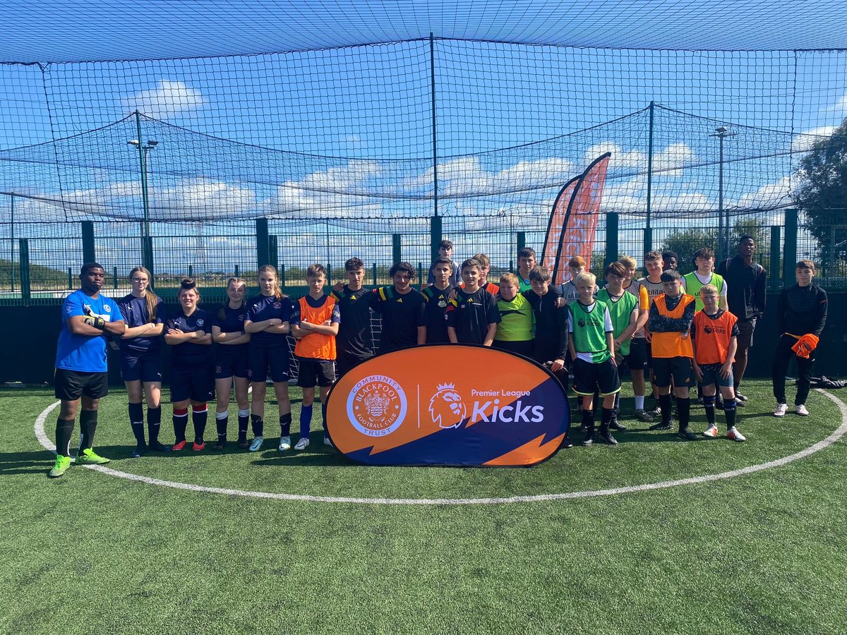 Do you have children aged 8+?

We have a FREE #PLKicks session every Tuesday & Wednesday for all abilities to play football, make friends and have a laugh

📍Aspire Sports Hub, FY3 7JH
🕔 5pm - 7pm

View our full PL Kicks timetable here 👇
bfcct.co.uk/programme/pl-k… 

@PLCommunities