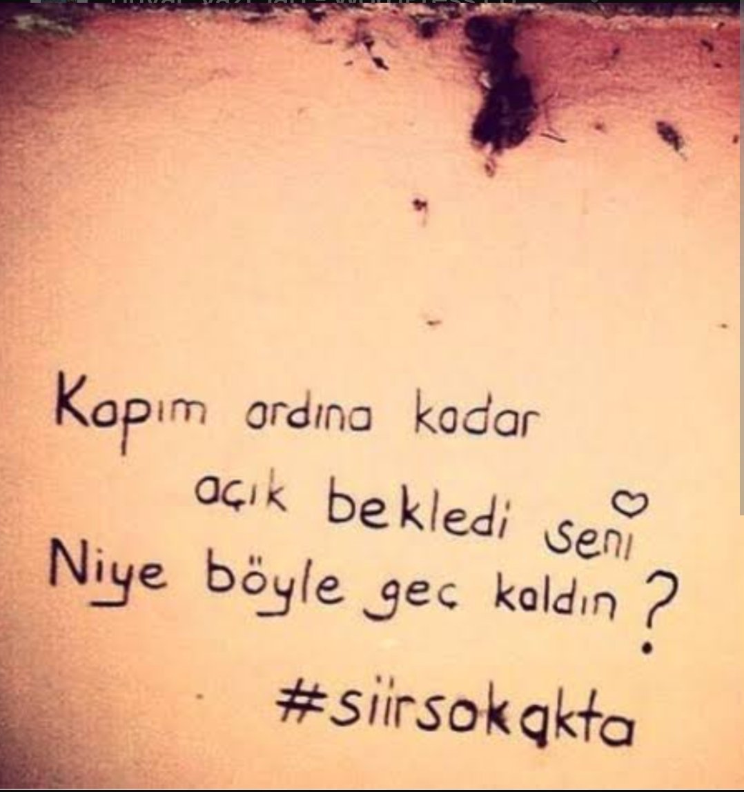 paramedik1907's tweet photo. Geçti:) geç kaldın..
#nazımhikmet https://t.co/YoxIh4W44B