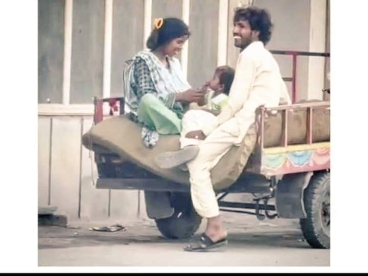 حالات جیسے بھی ہوں اگر " ہمسفر " نسلی ہو تو خوشیاں غربت میں بھی رقص کرتی ہیں ۔