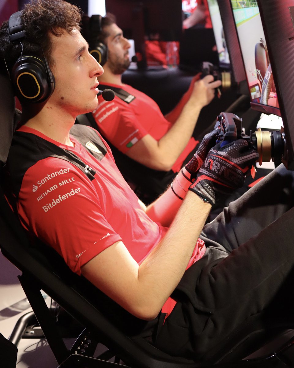 Let's the grand finale begin...
<a href="/F1Esports/">F1 Esports</a>
#personalbest
#simracinggloves