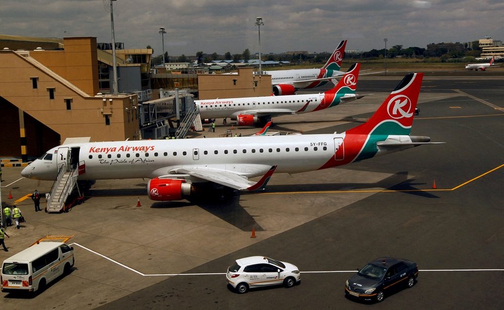 Abakozi 2 ba kompanyi y'indege y'abanya #Kenya Kenya Airways bari bafunzwe n'ubutasi bwa gisirikare bwa Kongo Kinshasa barekuwe. #RDC