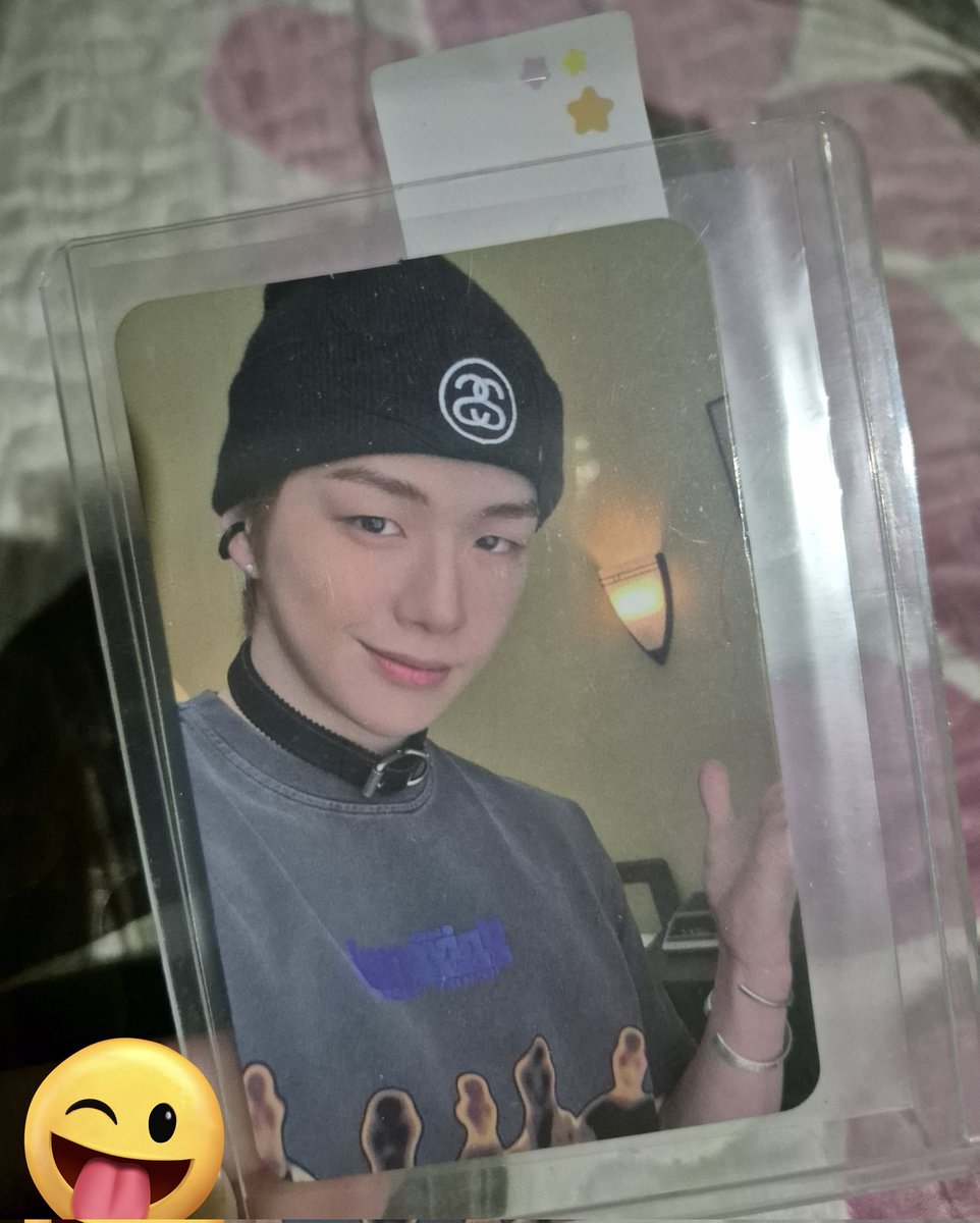 Finally 🥹 you're here ✨️ Thank you @0216PARANOIA so much 🩷🩷🩷🩷 I need another 2 photocard to completed 🥹