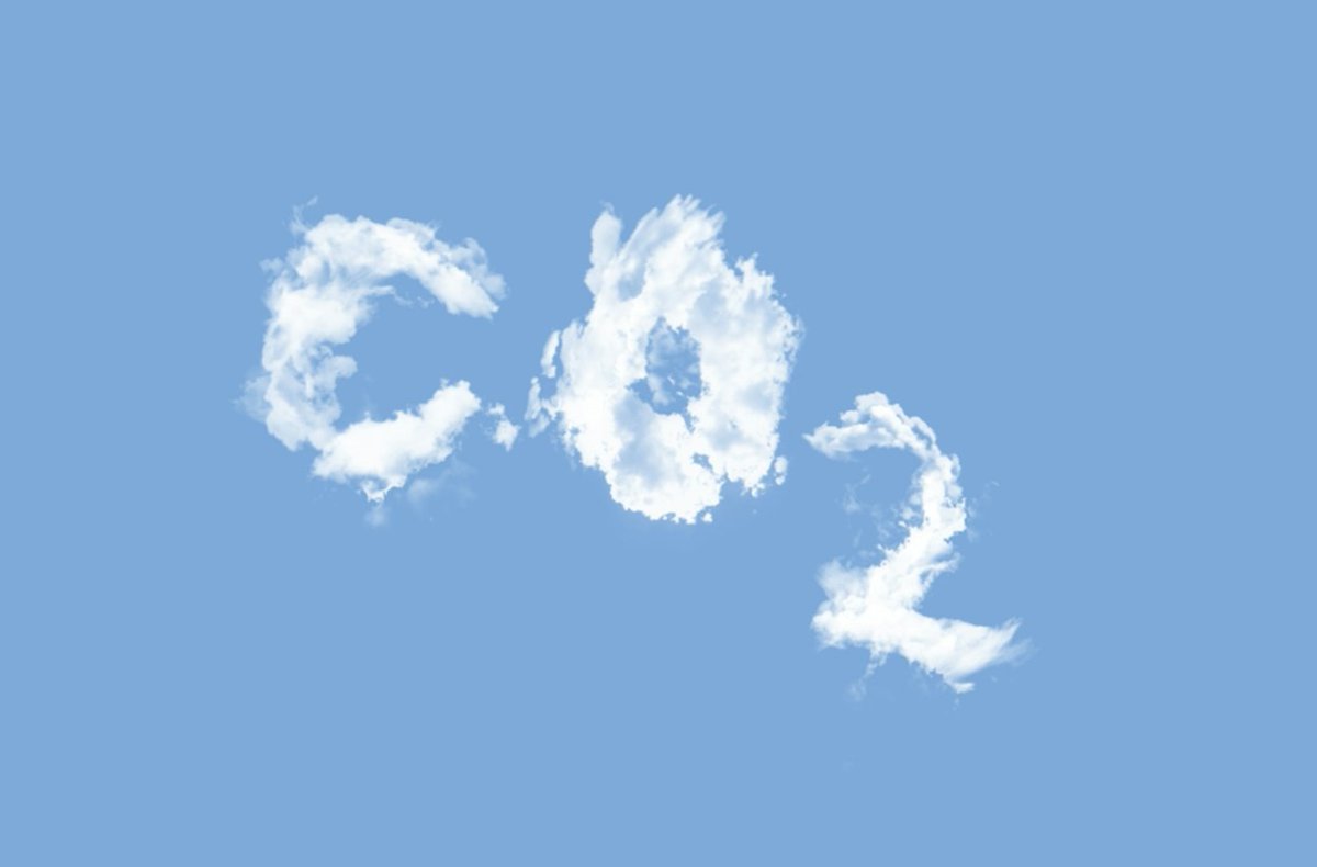💨 Technologies for capturing #CO2 from the air (#DACCS) can complement strategies to reduce CO2 emissions at the source—but depending on how they scale, says a recent study involving @kavsurana from @CSHVienna and @wu_vienna, published in @PNASNews ➡️ bit.ly/4ach5Or