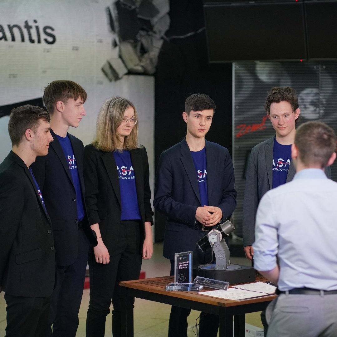 LASAR (@lasarcrew) on Twitter photo "The Stellar Five" - that is what Czech television called us. Last week we were the stars of our biggest report yet on our great success in Houston.
We would like to express our gratitude to <a href="/ceskatelevize/">Leo Svancara</a> for the amazing result of the filming.
Our web: LASAR.INFO "The Stellar Five" - that is what Czech television called us. Last week we were the stars of our biggest report yet on our great success in Houston.
We would like to express our gratitude to <a href="/ceskatelevize/">Leo Svancara</a> for the amazing result of the filming.
Our web: LASAR.INFO