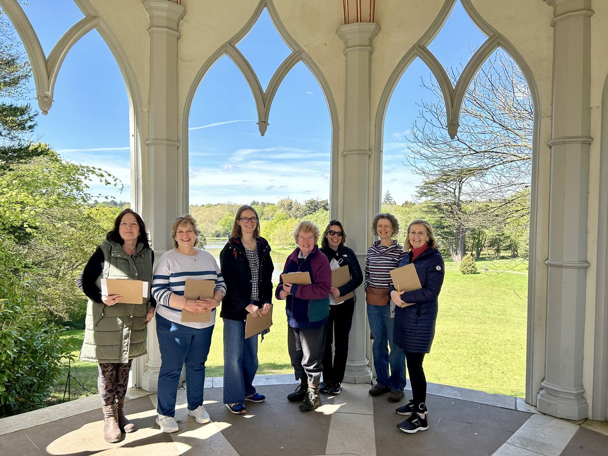 The most beautiful day for a spring poetry workshop last week at @Painshill with some brilliant poets. Next workshops are 22nd June for teens and the summer workshop for adults on 9th July. painshill.co.uk/events-at-pain…