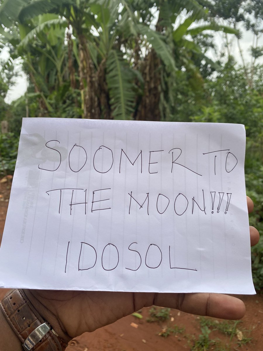 Hatobito_MD's tweet photo. $SOOMER to the top!
Let's go #DOSOL #Meme
I decided to be unique and use a rural-esque setting😌 https://t.co/kWVJFhaaCe