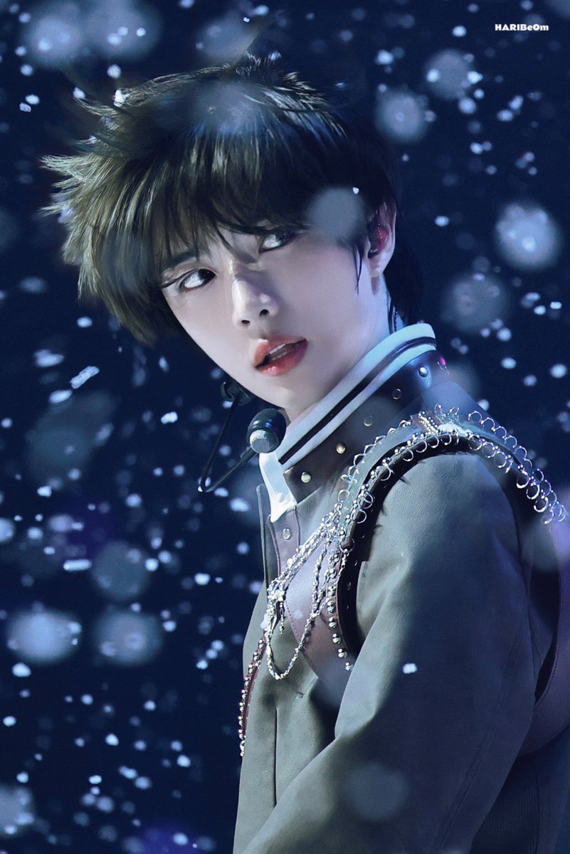 240503 ACT：PROMISE 

❄️🤍❄️

#투모로우바이투게더 
#범규  #BEOMGYU #TXT_범규
#TXT #TOMORROW_X_TOGETHER #ボムギュ
