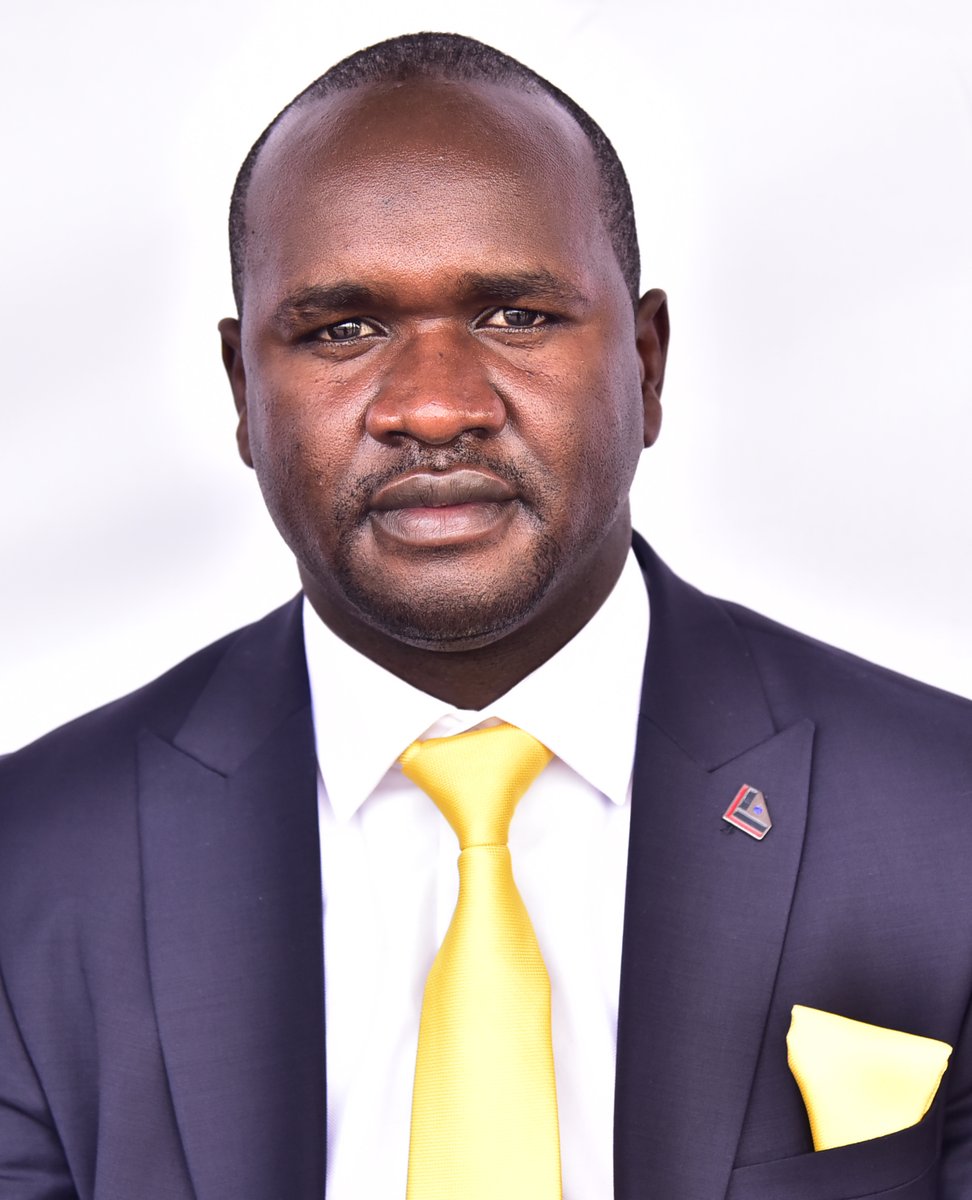 #KnowYourMP

Name: Hon. William Chemonges

Constituency: Kween County

Profession: Businessman

Political Party: NRM
#11thParliament