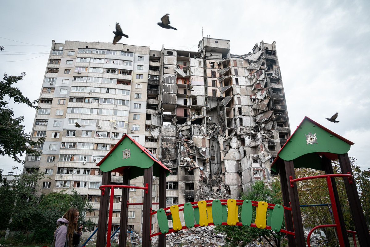 UNECE (@unece) on Twitter photo International #architecture competition launched to upgrade damaged #housing units in #Kharkiv, #Ukraine
👉unece.org/media/press/39…
#UN4UkrainianCities <a href="/NormanFosterFdn/">Norman Foster Foundation</a> <a href="/UNECEHLM/">UNECE Cities</a> <a href="/Arup/">Arup</a> <a href="/UN_Ukraine/">UN Ukraine</a>
📸: Kharkiv City Council International #architecture competition launched to upgrade damaged #housing units in #Kharkiv, #Ukraine
👉unece.org/media/press/39…
#UN4UkrainianCities <a href="/NormanFosterFdn/">Norman Foster Foundation</a> <a href="/UNECEHLM/">UNECE Cities</a> <a href="/Arup/">Arup</a> <a href="/UN_Ukraine/">UN Ukraine</a>
📸: Kharkiv City Council