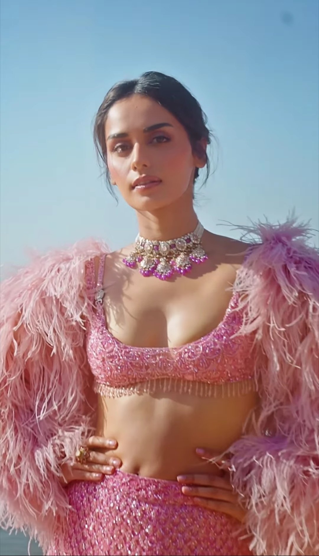 GM9fjYIXAAAdyhb?format=jpg&name=large