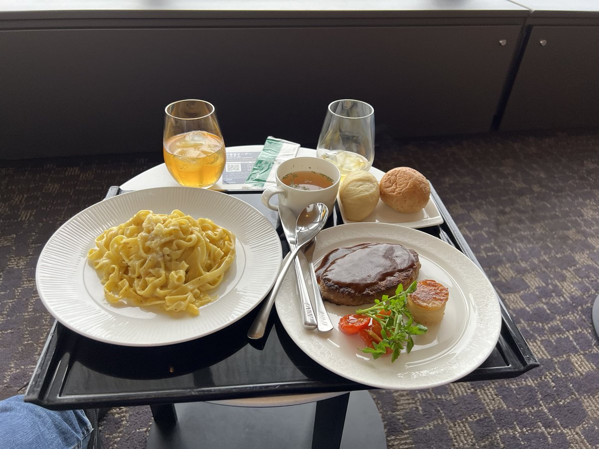 Goodbye Japan, good trip. Rainy so no walking. First time flying ANA in years and in first class because the miles made more sense. Nice lounge and seat. 
Until next time Japan 
.
.
#andreinjapan #japan #tokyo #ana #anaairlines #firstclass