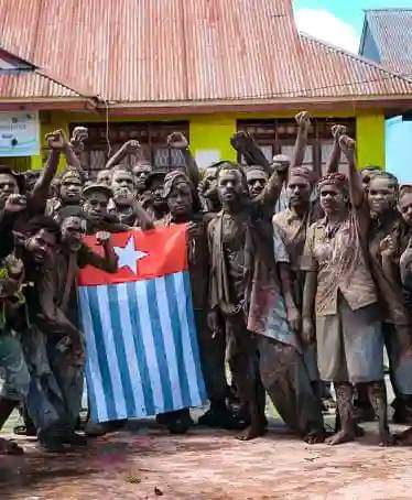 Hidup Spirit Papua Merdeka 
Long lived the spirit of freedom. 
Free West Papua 🇨🇺