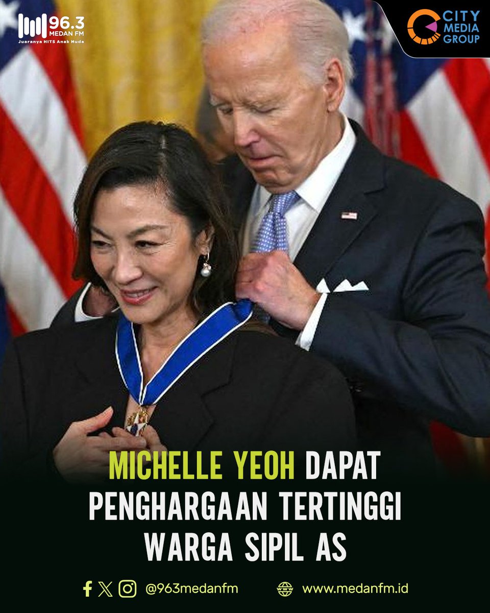 Michelle Yeoh menerima Presidential Medal of Freedom pada hari Jumat (3/5/2024) waktu setempat.

bit.ly/4b3ckYA

Sumber: detik.com
#medanfmnews #medanfmmakinhits
#michelleyeoh
#presidentialmedaloffreedom