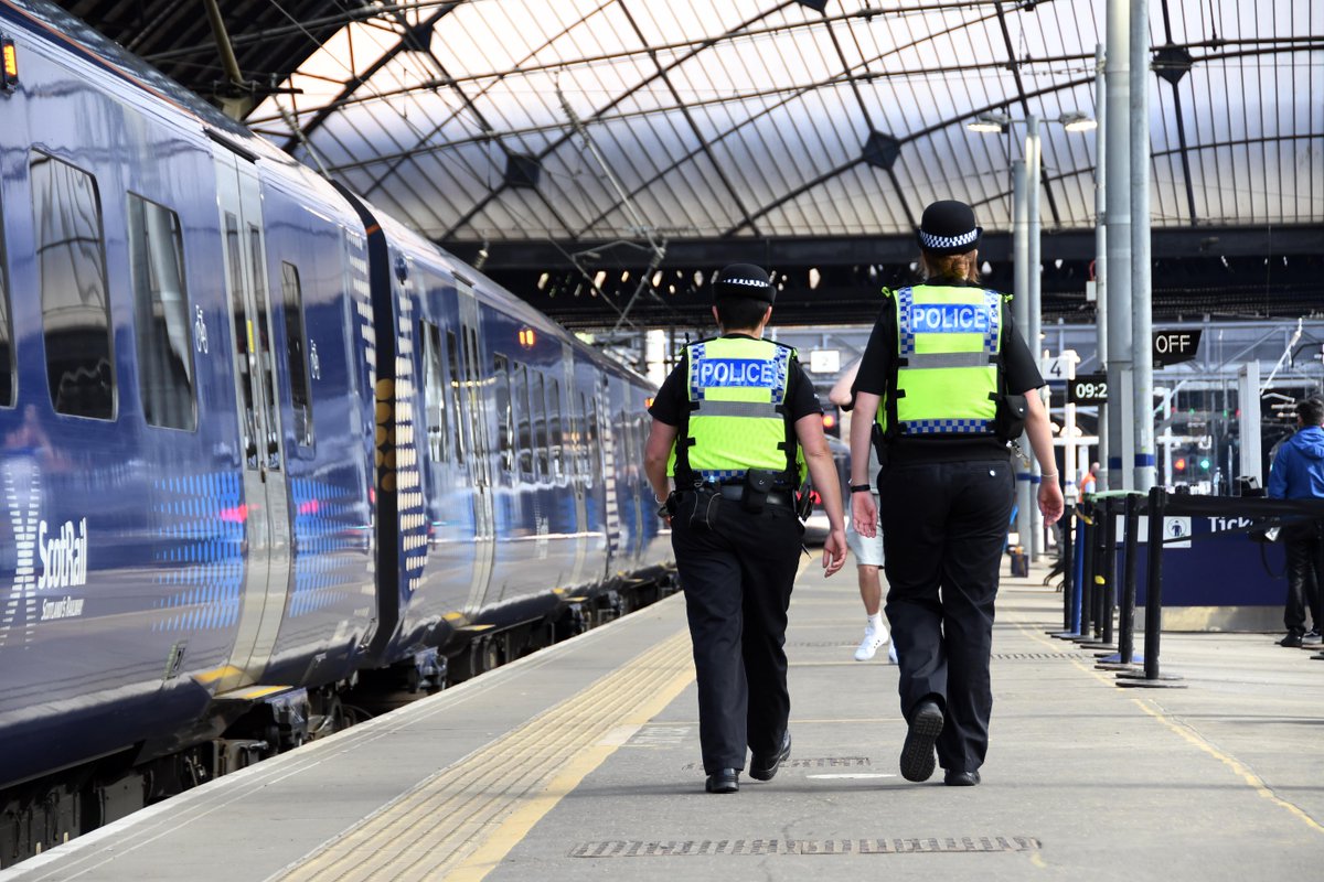 We have uniformed and plain clothes officers across the network to keep you safe while travelling.  

See something that doesn't look right? Text us on 61016.

#BTP #text61016 #safertogether