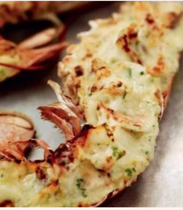 Recipe: Lobster Thermidor by The Boathouse Fisheries

@the_boathousefishmonger

Click on the link in the bio for more information.

 #LobsterThermidor #SeafoodRecipe #TheBoathouseFisheries