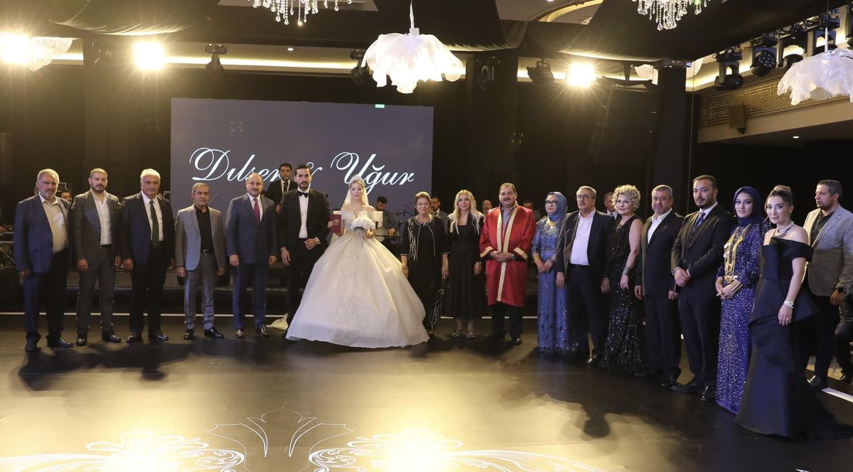 İlk göz ağrım, biricik kızım Dilser Polat ile Uğur Ensal evladımızın nikahlarını gerçekleştirdik. Kendilerine iki cihan saadeti diliyorum. Nikah akdini gerçekleştiren Haliliye Belediye Başkanımız Sayın @mcanpolatnet 'a, nikah şahitliğini yapan Şanlıurfa Büyükşehir Belediye…