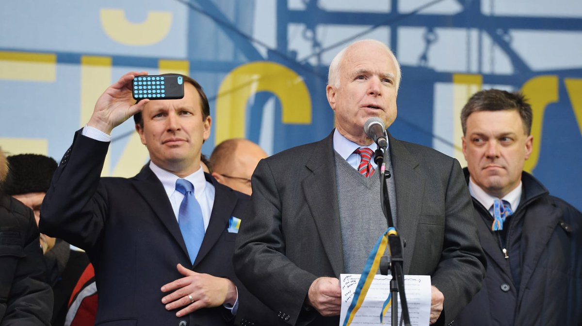 #JohnMcCain “Non c'è dubbio che l'#Ucraina sia vitale per #Putin. Credo sia stato #Kissinger a dire che la #Russia, senza l'Ucraina, è una potenza orientale, con l'Ucraina è una potenza occidentale. Questo è l'inizio della Russia, proprio qui a #Kiev.' #TheGuardian 15 Dec. 2013