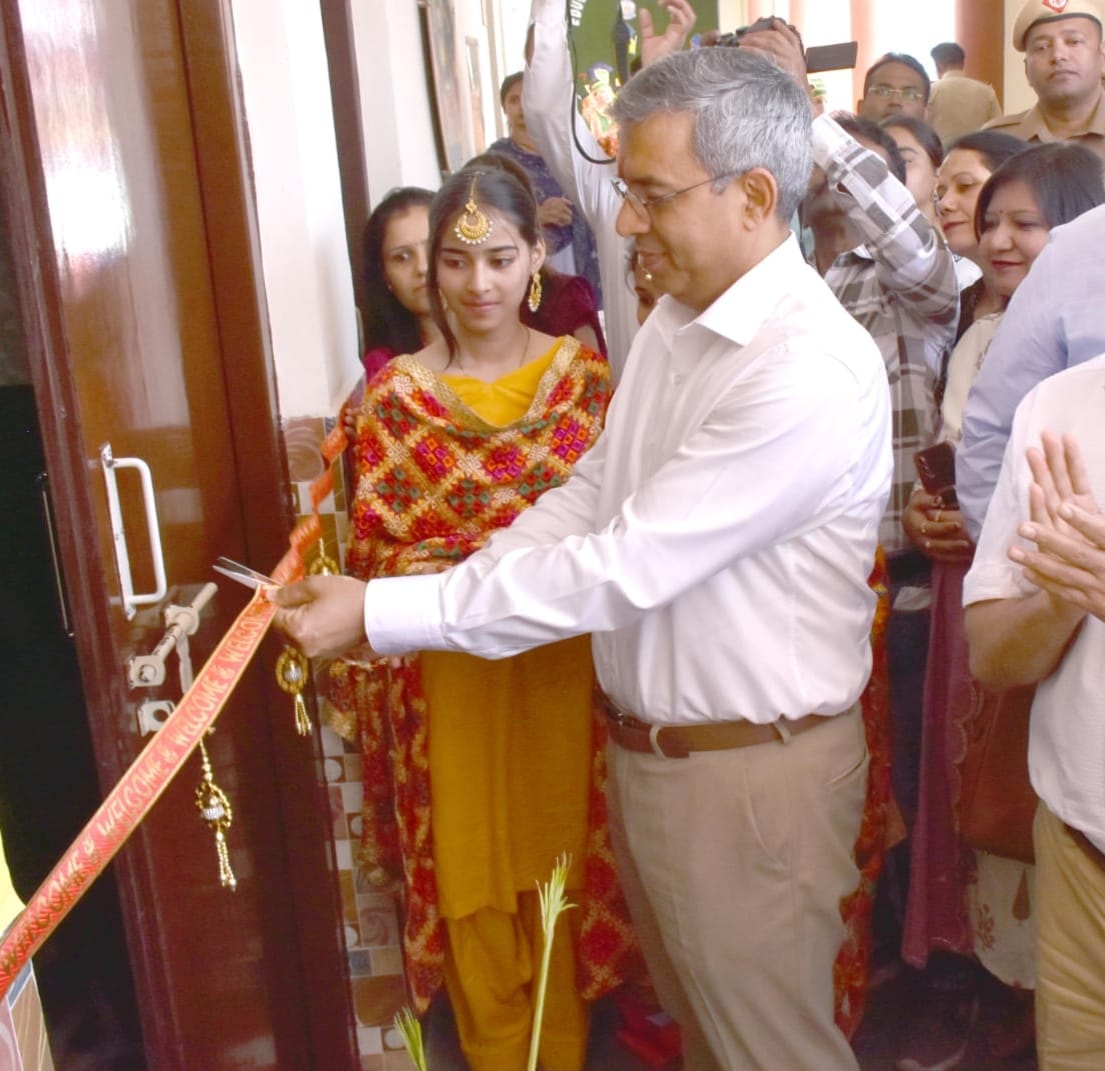 India's First Educational Anti Drug Escape Room-The Chakravyuh was inaugurated in the presence of DGP @ssk303.It is designed to inculcate the ability of making the right choices amongst the teenagers,to empower their decision making and to give a strong message to say NO TO DRUGS