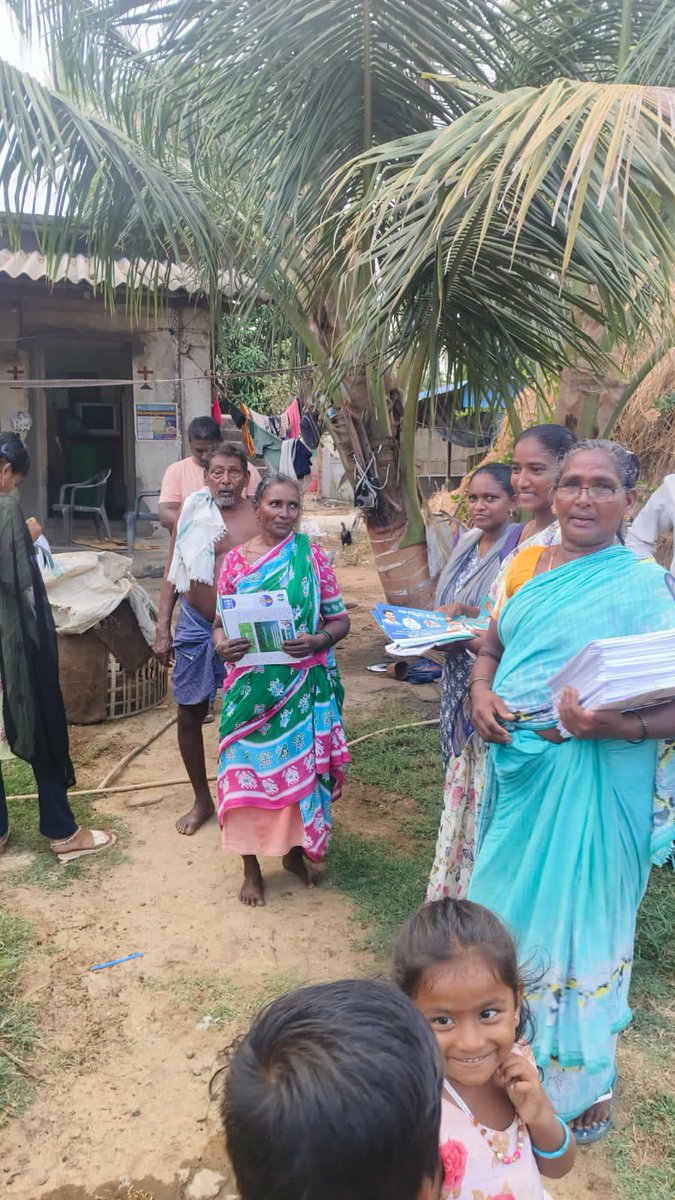 Jagan Kosam Siddham Door-to-door activities recieve overwhelming response at Pamarru #VoteForFan #JaganKosamSiddham #YSRCPStarCampaigner #pamarru